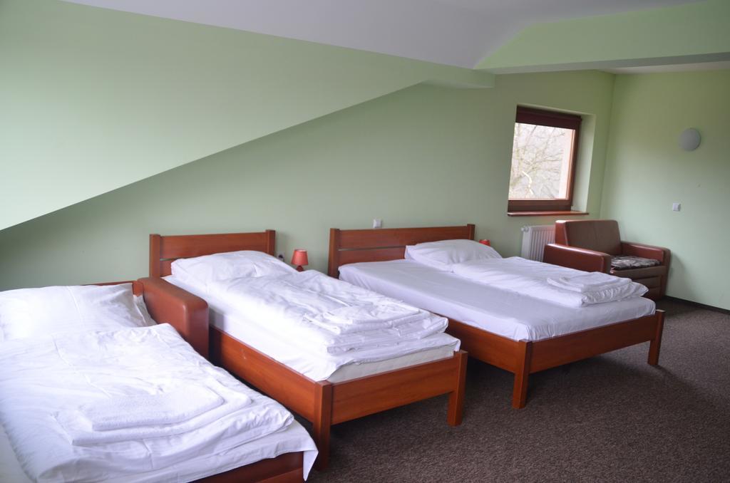 Hotel Tenis Хжонстовіце Номер фото